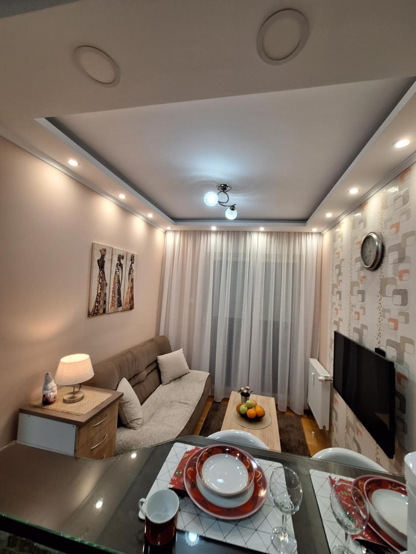 Lux Apartment Sanja 1 Subotica Eksteriør bilde
