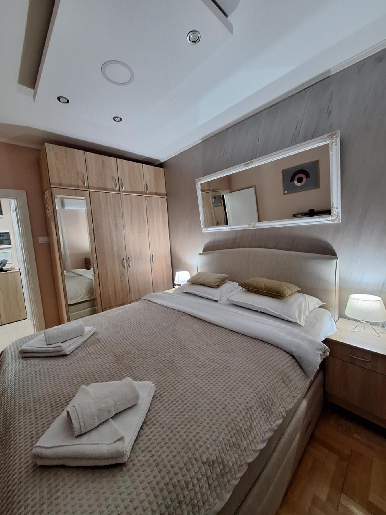 Lux Apartment Sanja 1 Subotica Eksteriør bilde