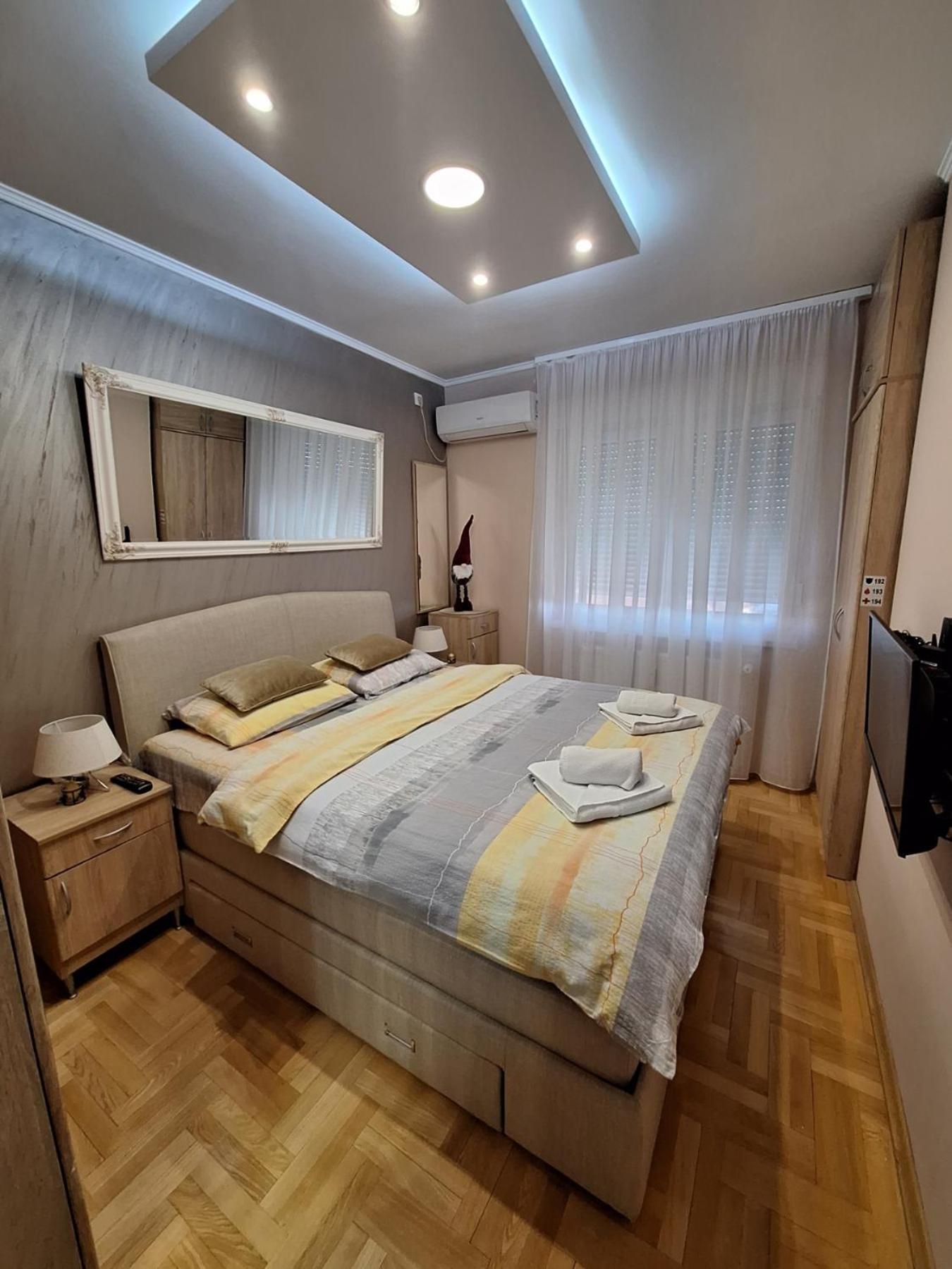 Lux Apartment Sanja 1 Subotica Eksteriør bilde