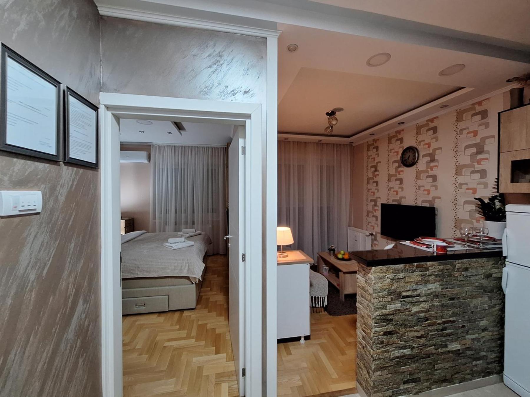 Lux Apartment Sanja 1 Subotica Eksteriør bilde